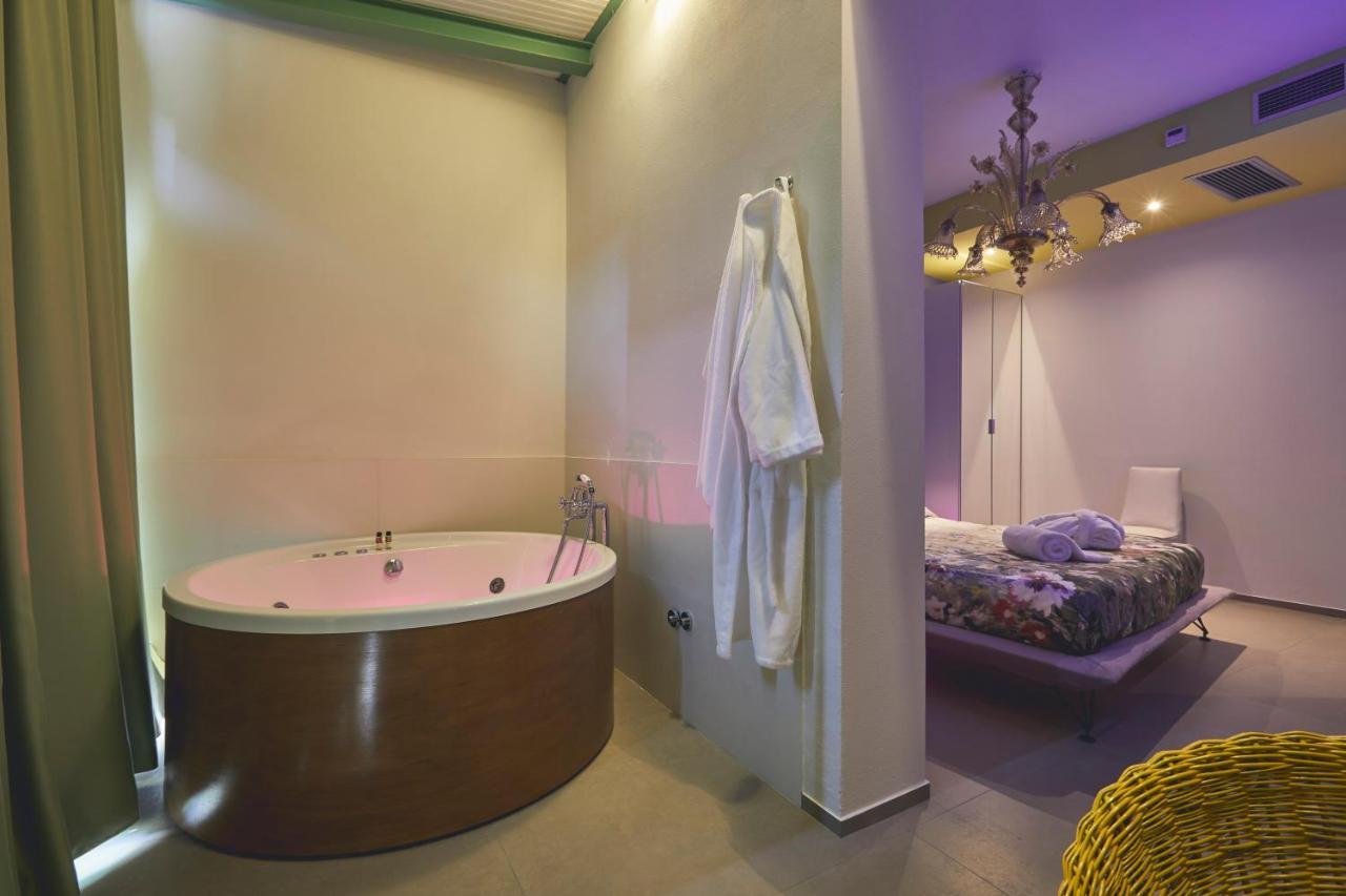 Le Stagioni Luxury Suite Forlì Exterior foto